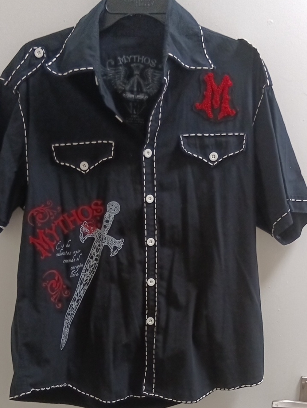 Mythos Black/Dark Gray Short-Sleeve Button Shirt with Red Embroidery